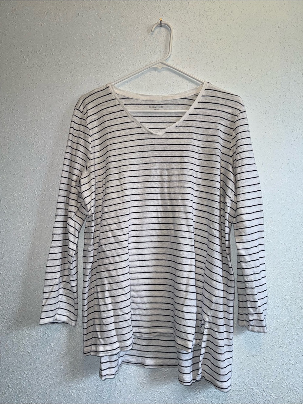 Eileen Fisher white Long sleeve stripped V neck Linen top